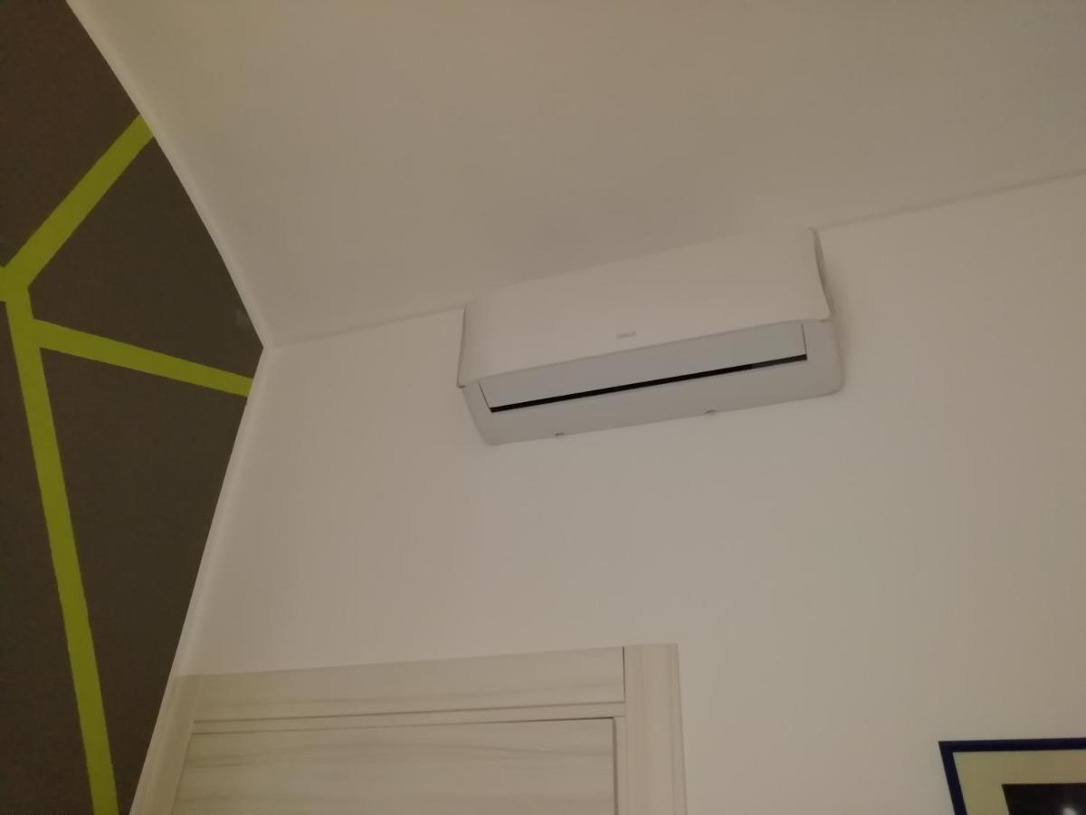 Casa Bumbunin, Vicino Al Centro E Al Politecnico Appartement Turijn Buitenkant foto