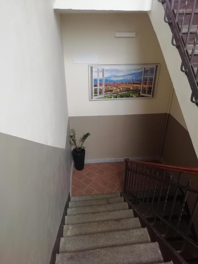 Casa Bumbunin, Vicino Al Centro E Al Politecnico Appartement Turijn Buitenkant foto